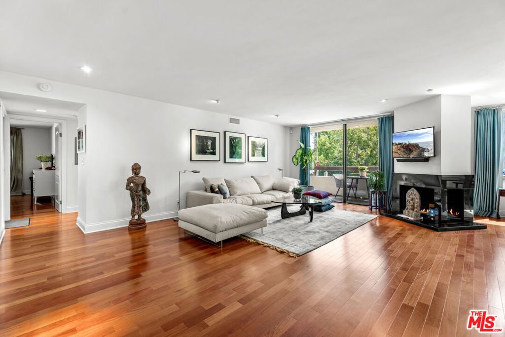 Condo in Los Angeles, California, United States 2 - 18391010