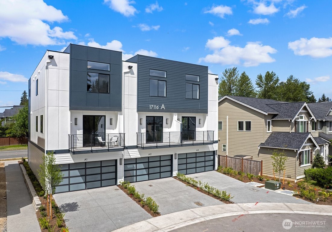 Casa a Mill Creek, Washington, Stati Uniti 1 - 18395770