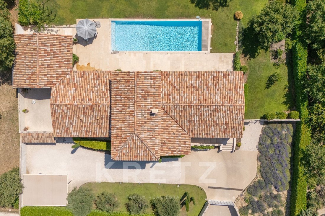 Villa à Ménerbes, Provence-Alpes-Côte d'Azur, France 5 - 18396711