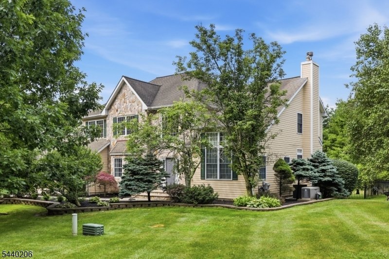 House in Chester, New Jersey, United States 4 - 18395812