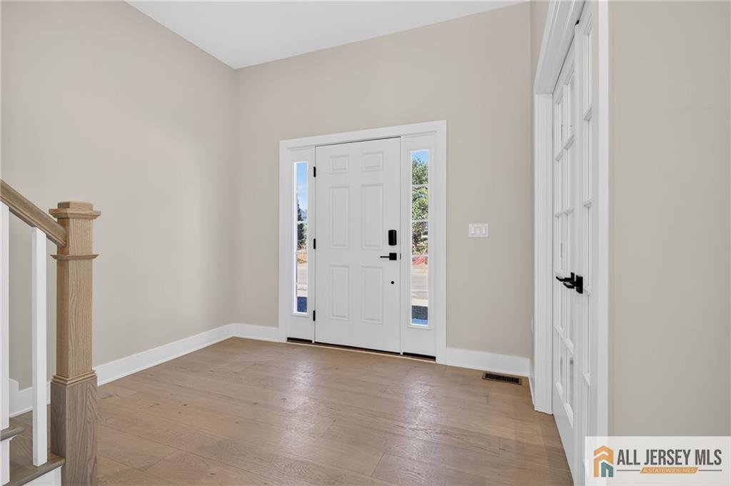 House in Cranbury Township, New Jersey, United States 4 - 18391811