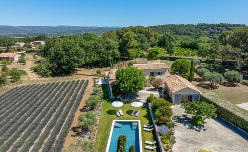 House in Oppède, Provence-Alpes-Côte d'Azur, France 1