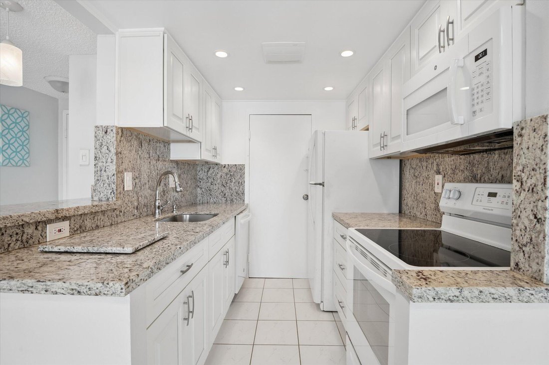 Condo in Fort Lauderdale, Florida, United States 2 - 16887844