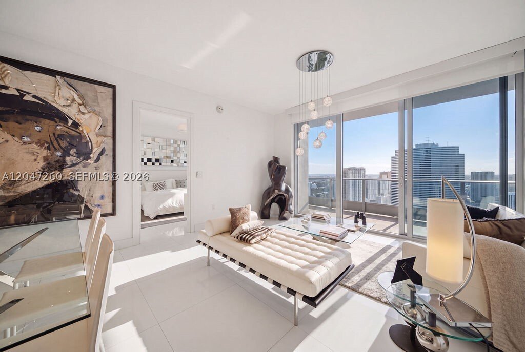 Condo in Miami, Florida, United States 3 - 18396155