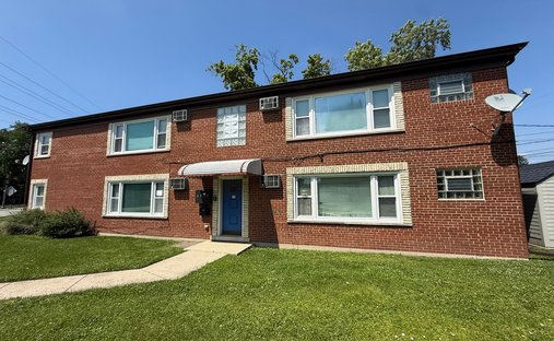 Apartment in Brookfield, Illinois, United States 1