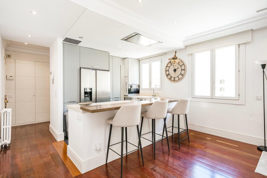 Apartment in Barrio Salamanca, Madrid, Spain 2 - 18396745