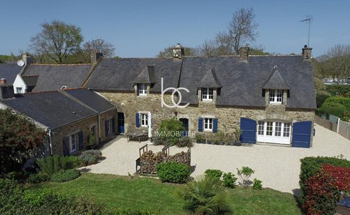 House in Sarzeau, Brittany, France 1
