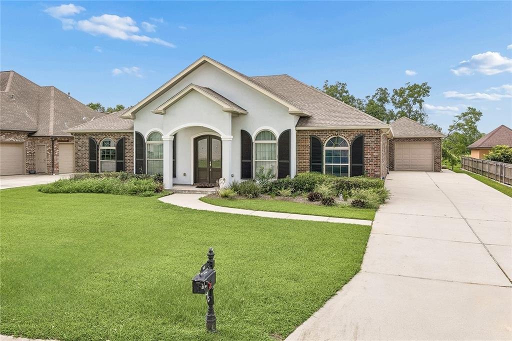 House in Belle Chasse, Louisiana, United States 1 - 17337022