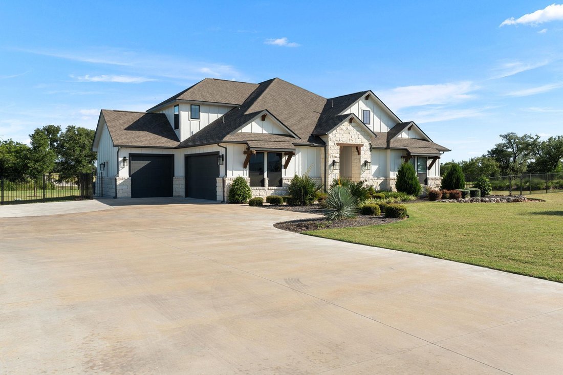 House in Liberty Hill, Texas, United States 2 - 18391447