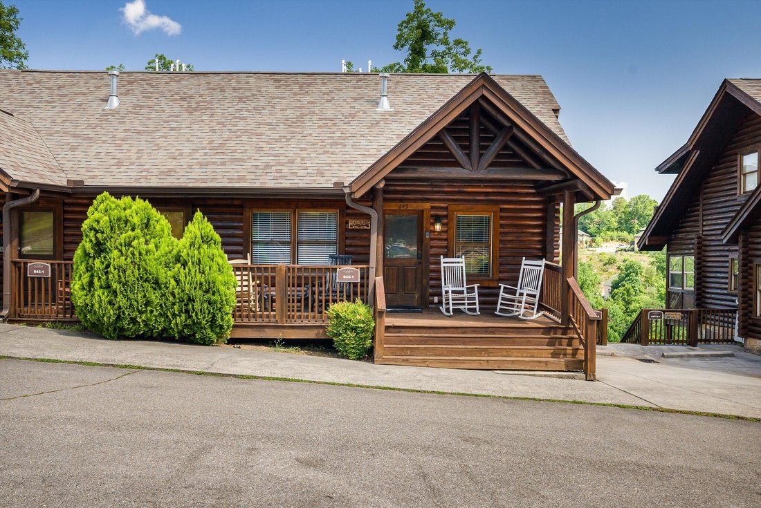 House in Pigeon Forge, Tennessee, United States 1 - 18391161