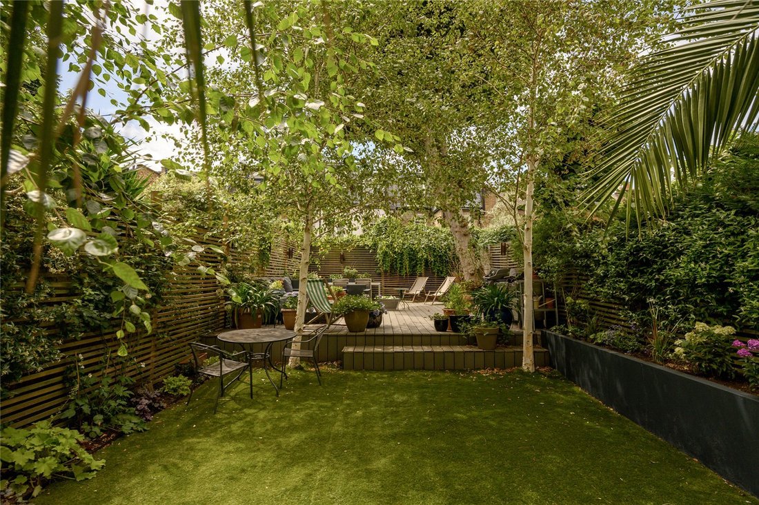 Apartment in Brook Green, Hammersmith and Fulham, England 3 - 18390763