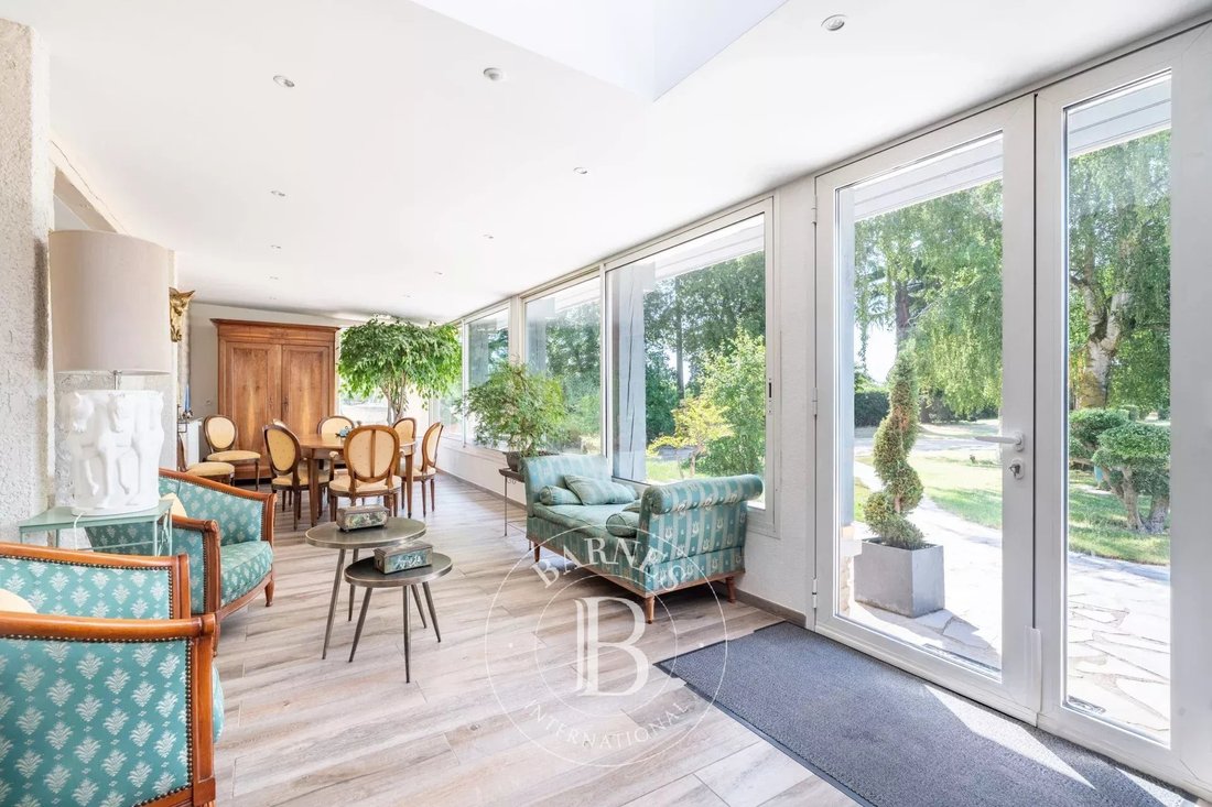 Estate in Saint-Illiers-la-Ville, Ile-de-France, France 4 - 18393308