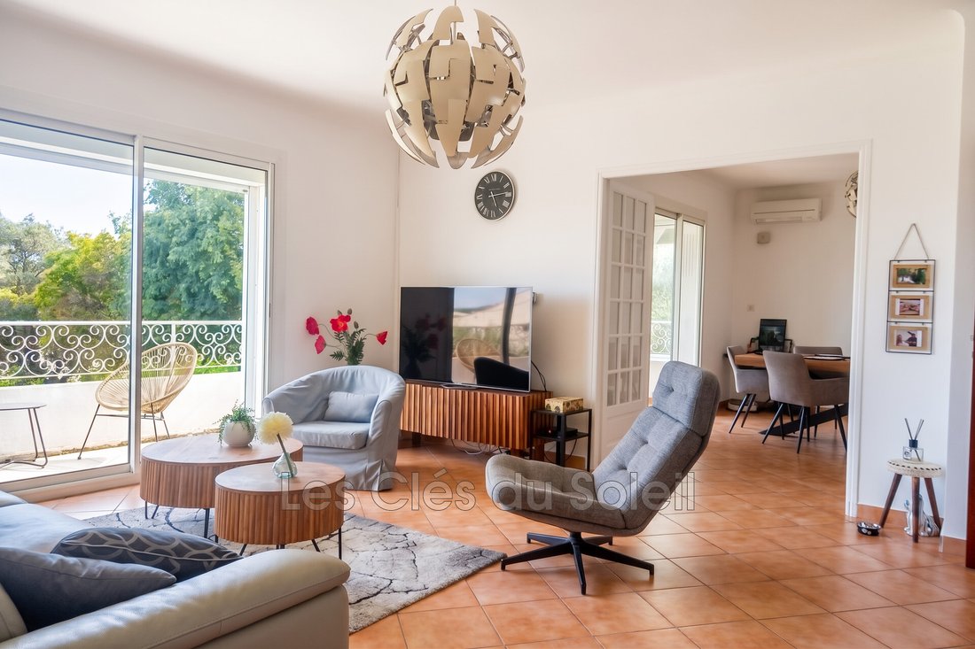 Villa in Valette Nord, La Valette-du-Var, France 1 - 18391373