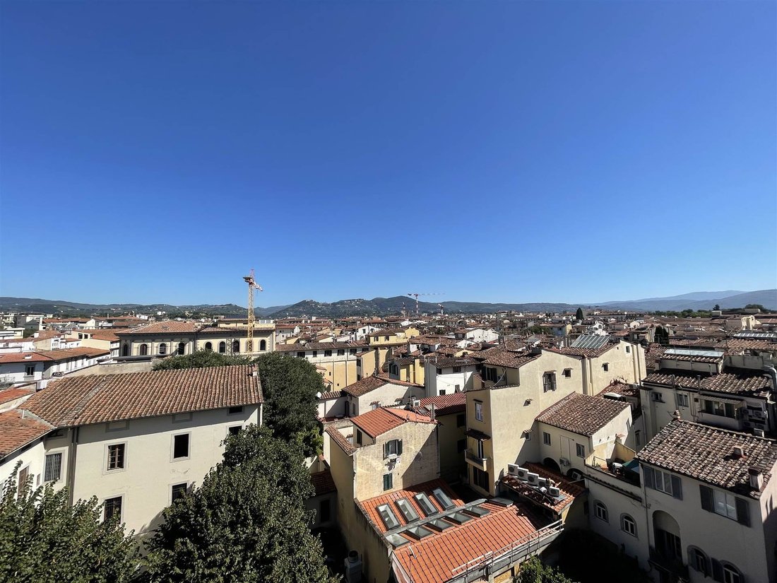 Penthouse in Center, Florence, Tuscany 5 - 18396756