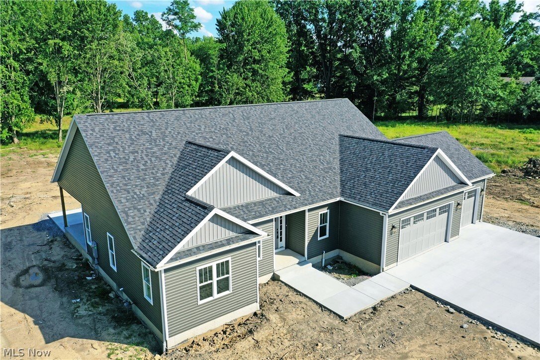 House in Cortland, Ohio, United States 2 - 18395420