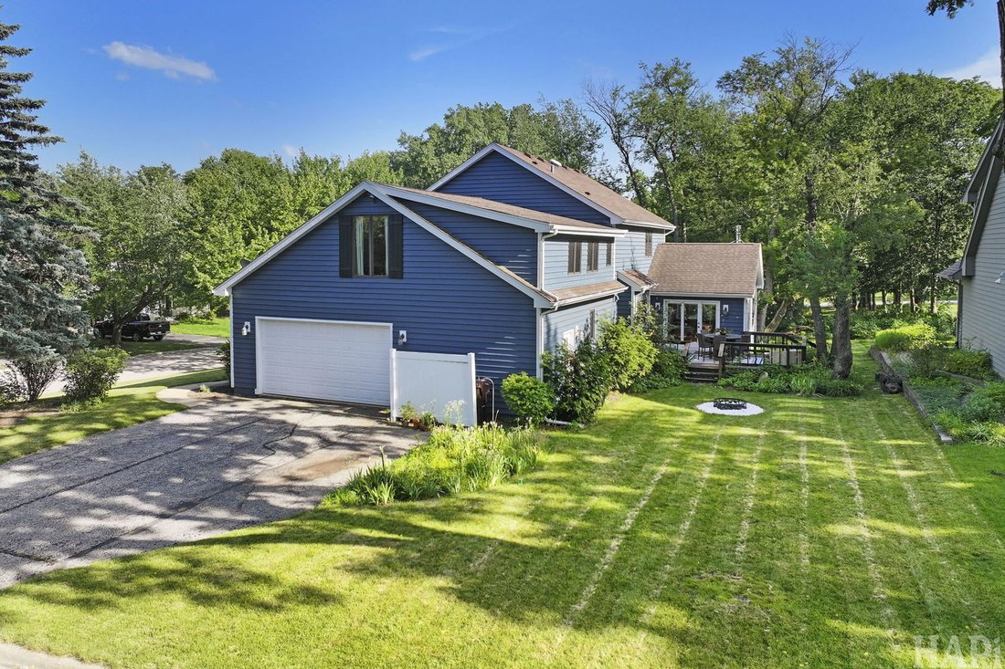 House in Village of Lakewood, Illinois, United States 1 - 18394887