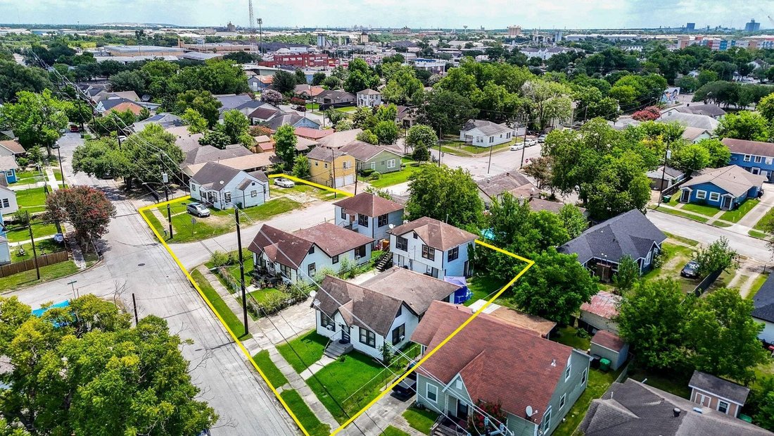 Houston, Texas, United States 1 - 18391779