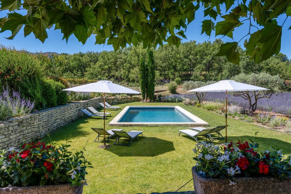 House in Oppède, Provence-Alpes-Côte d'Azur, France 2 - 18394768