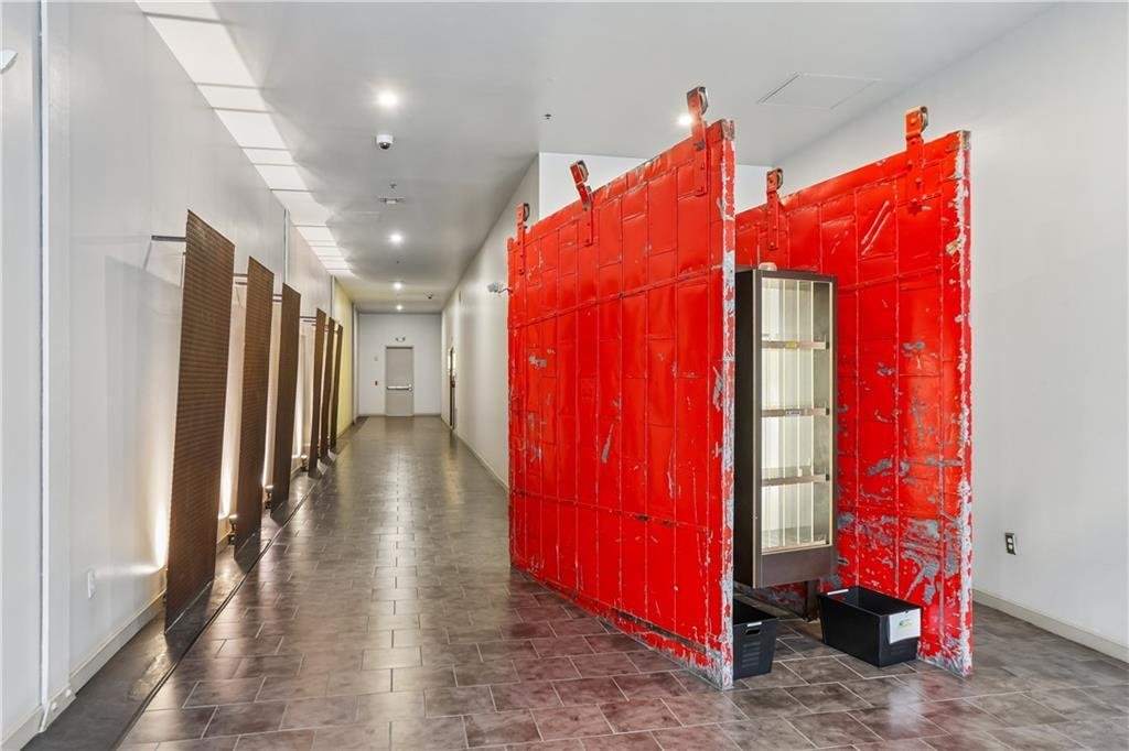 Condo in New Orleans, Louisiana, United States 3 - 18394577