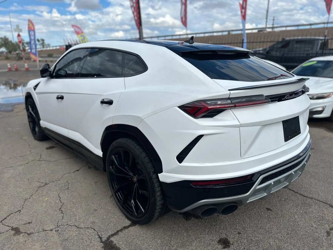Suv in Phoenix, AZ, United States 3 - 18397502