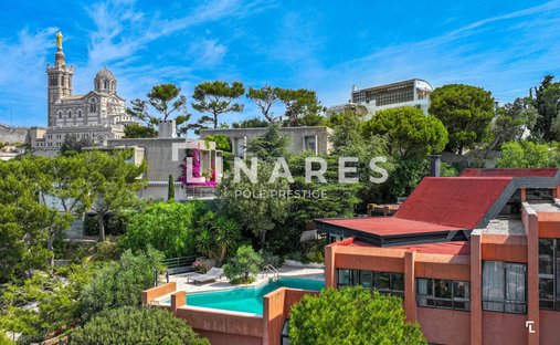 House in Le Roucas Blanc, 7e Arrondissement, Marseille 1