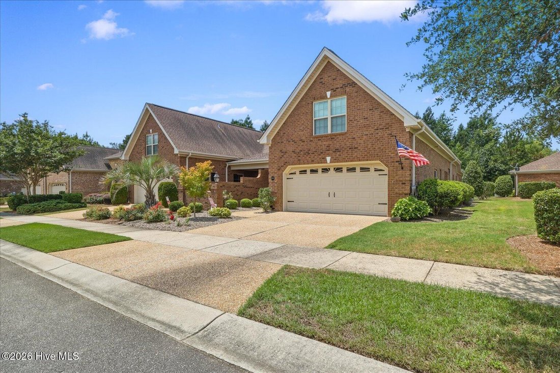 Townhouse in Northwest, North Carolina, United States 3 - 18391366