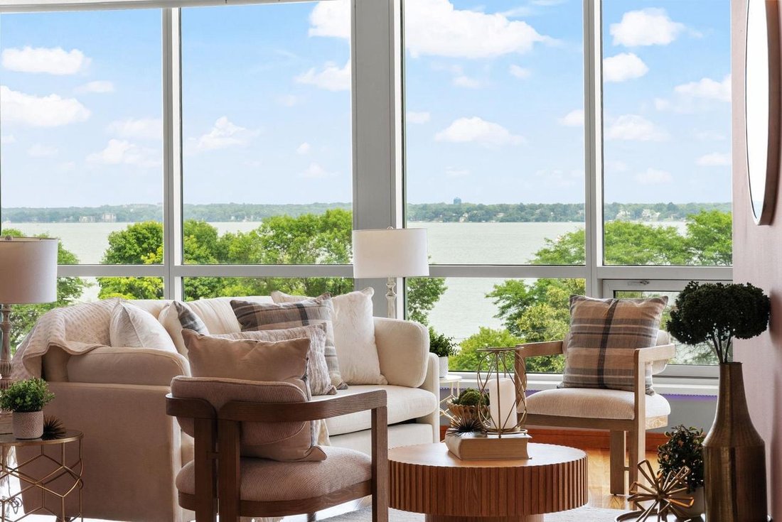 Condo in Madison, Wisconsin, United States 3 - 18394312
