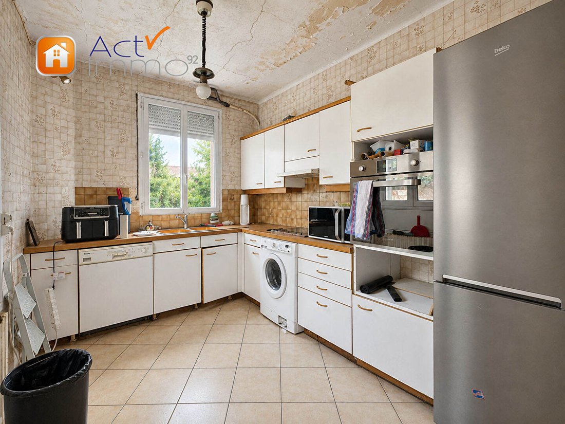 House in Bois-Colombes, Ile-de-France, France 5 - 18155849