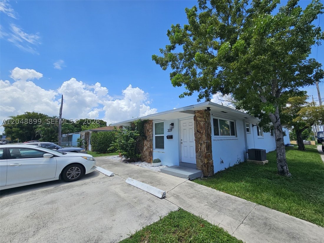 House in Hallandale Beach, Florida, United States 5 - 18396106