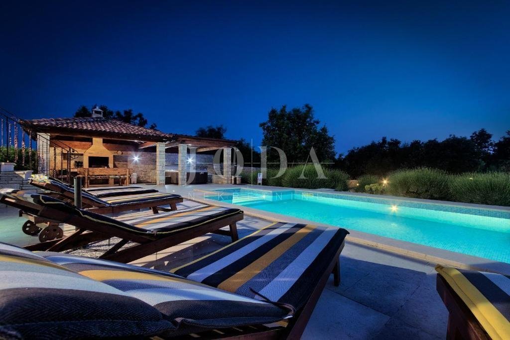 House in Svetvincenat, Istria County, Croatia 3 - 18396705