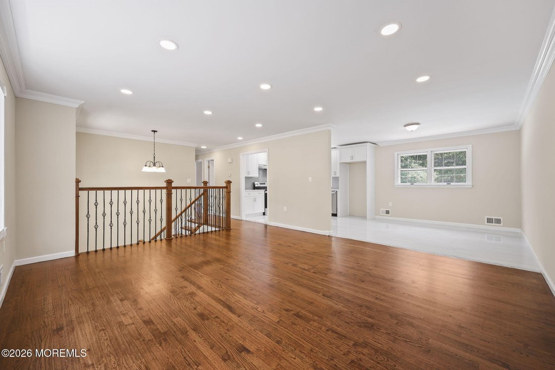 House in Old Bridge Township, New Jersey, United States 5 - 18394434