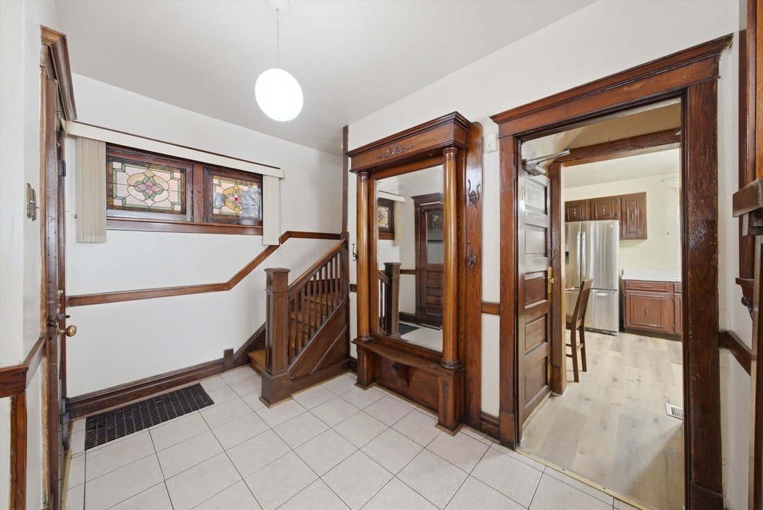 House in Chicago, Illinois, United States 2 - 18391618