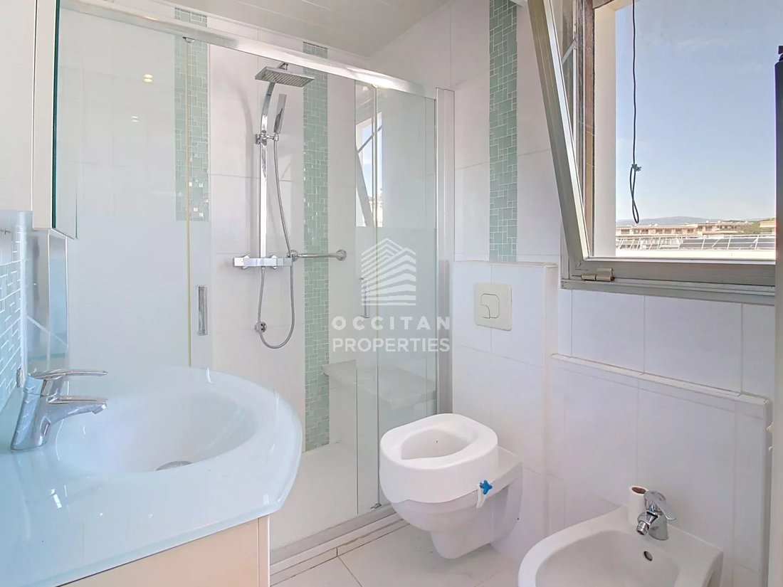 Apartment in Cannes, Provence-Alpes-Côte d'Azur, France 5 - 18392857
