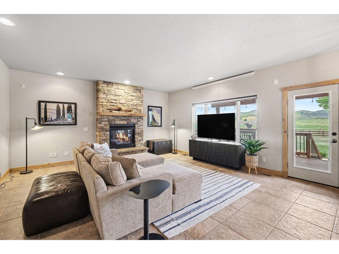 House in Berthoud, Colorado, United States 5 - 18394529