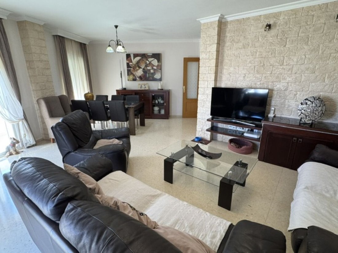 Penthouse in Estepona, Andalusia, Spain 5 - 18393273