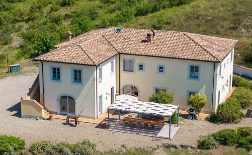 House in Santa Fiora, Tuscany, Italy 1