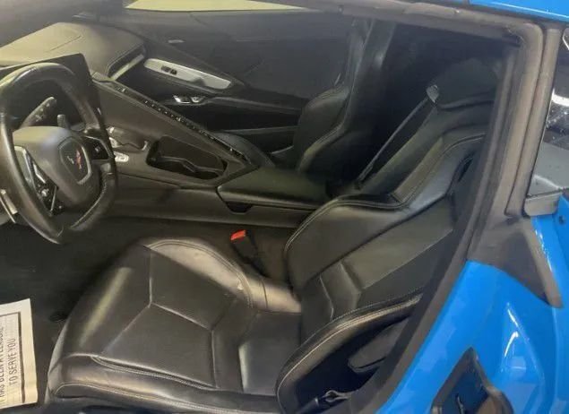Cabriolet in Columbus, OH, United States 2 - 18397206