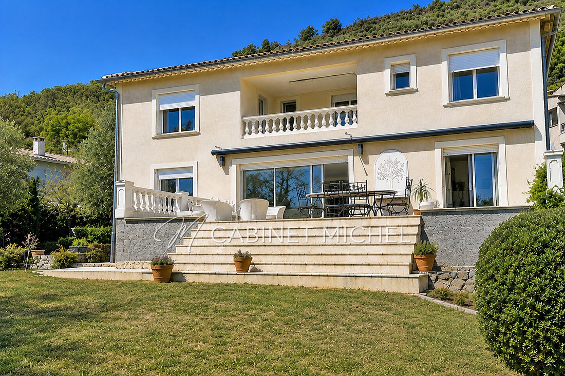 Villa in Le Bar-sur-Loup, Provence-Alpes-Côte d'Azur, France 1 - 18391983