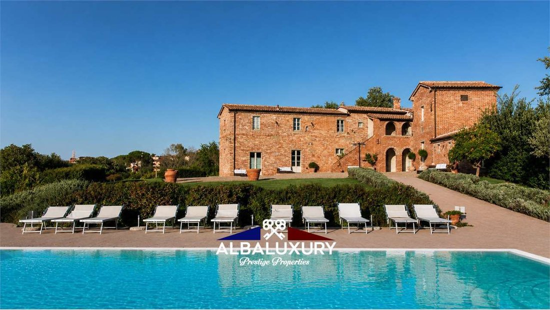 Villa in Foiano della Chiana, Tuscany, Italy 1 - 18380339