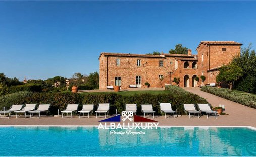 Villa in Foiano della Chiana, Tuscany, Italy 1