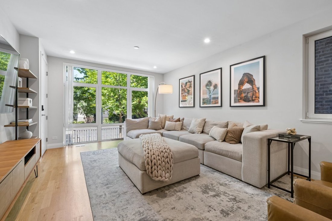 Condo in Chicago, Illinois, United States 2 - 18392956