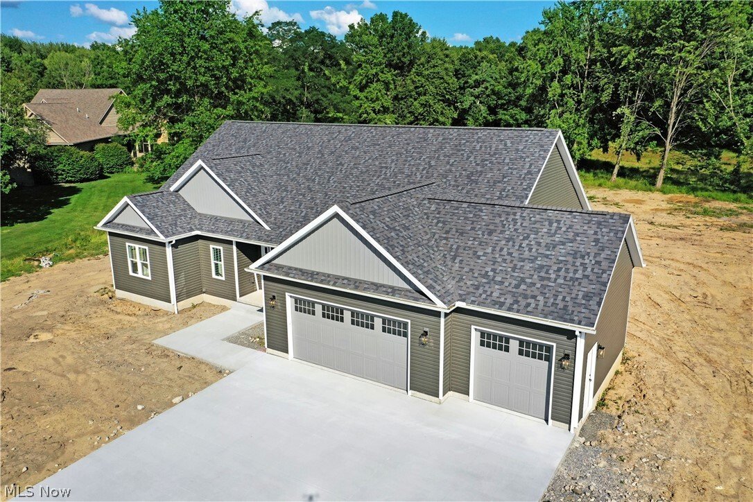 House in Cortland, Ohio, United States 3 - 18395420