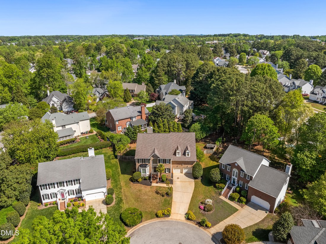 House in Cary, North Carolina, United States 2 - 18390696