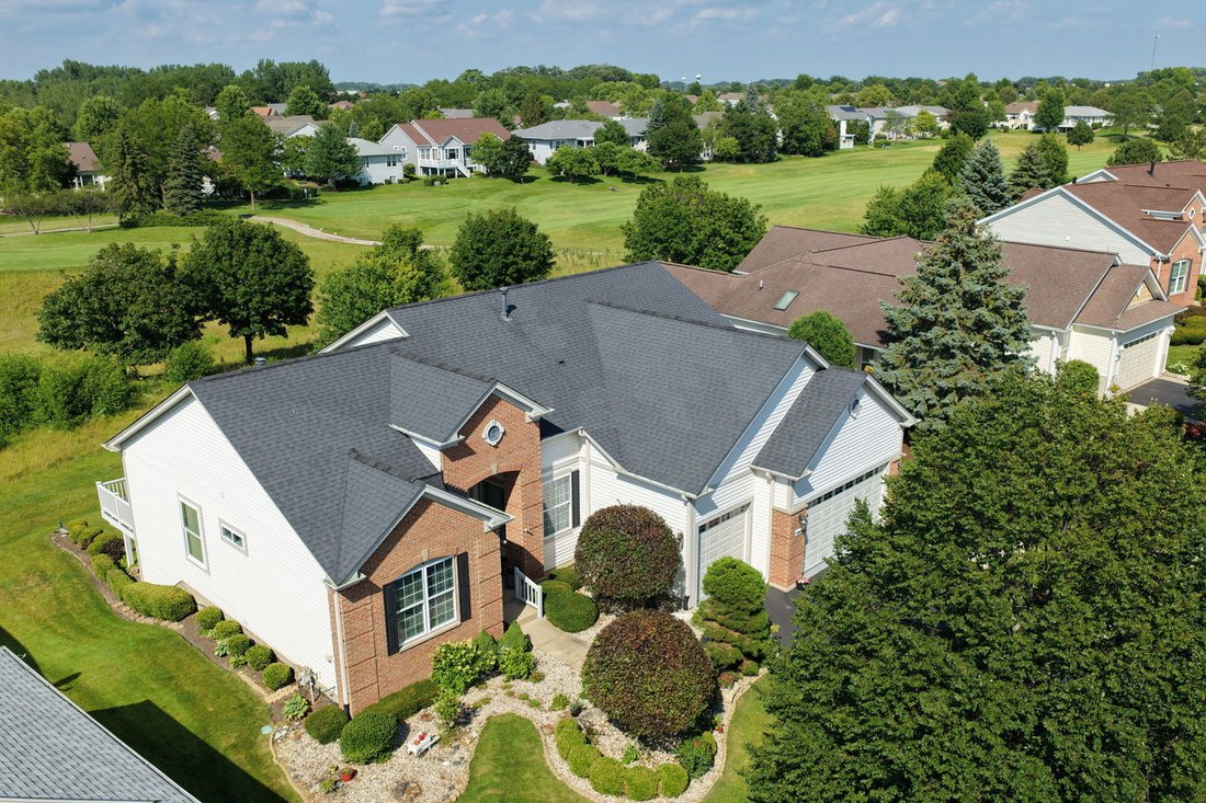 House in Huntley, Illinois, United States 3 - 18394722