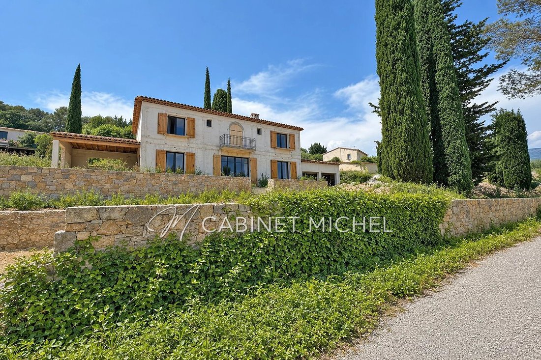 Villa in Grasse, Provence-Alpes-Côte d'Azur, France 1 - 18391992