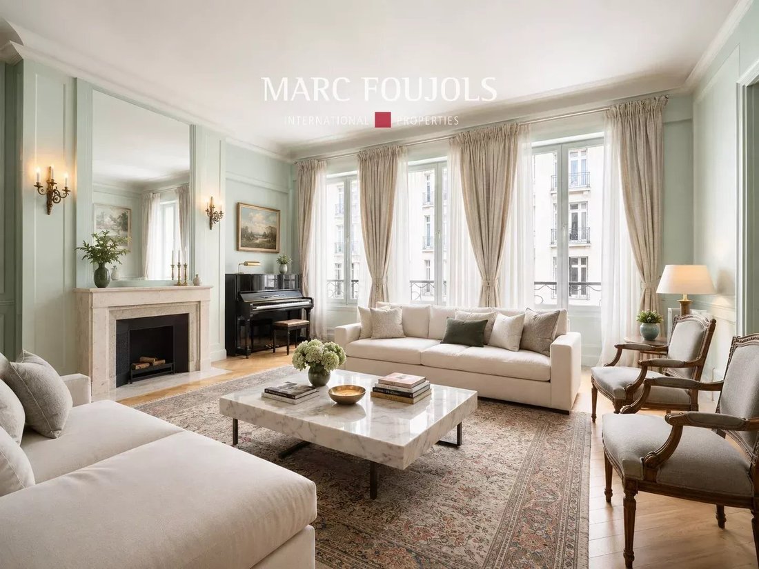 Apartment in Muette Nord, Paris 16e Arrondissement, Paris 1 - 18130323