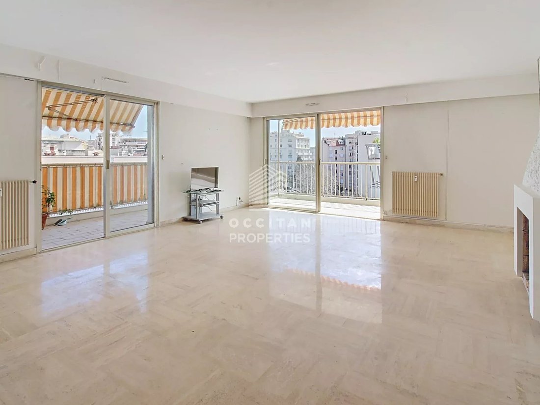 Apartment in Cannes, Provence-Alpes-Côte d'Azur, France 2 - 18392857