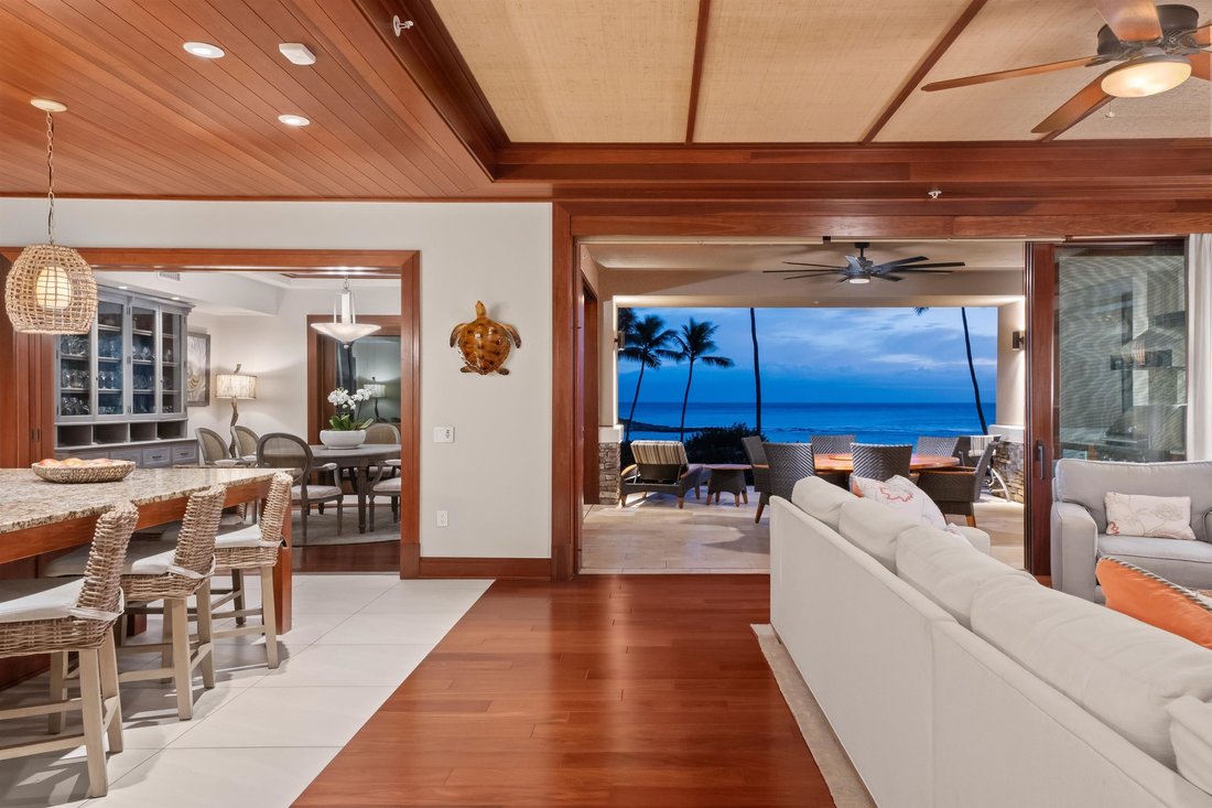 Condominio a Lahaina, Hawaii, Stati Uniti 1 - 18393965