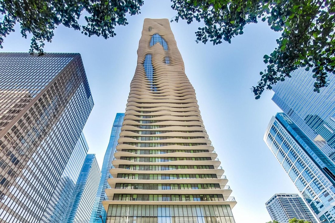 Condo in Chicago, Illinois, United States 1 - 18393065