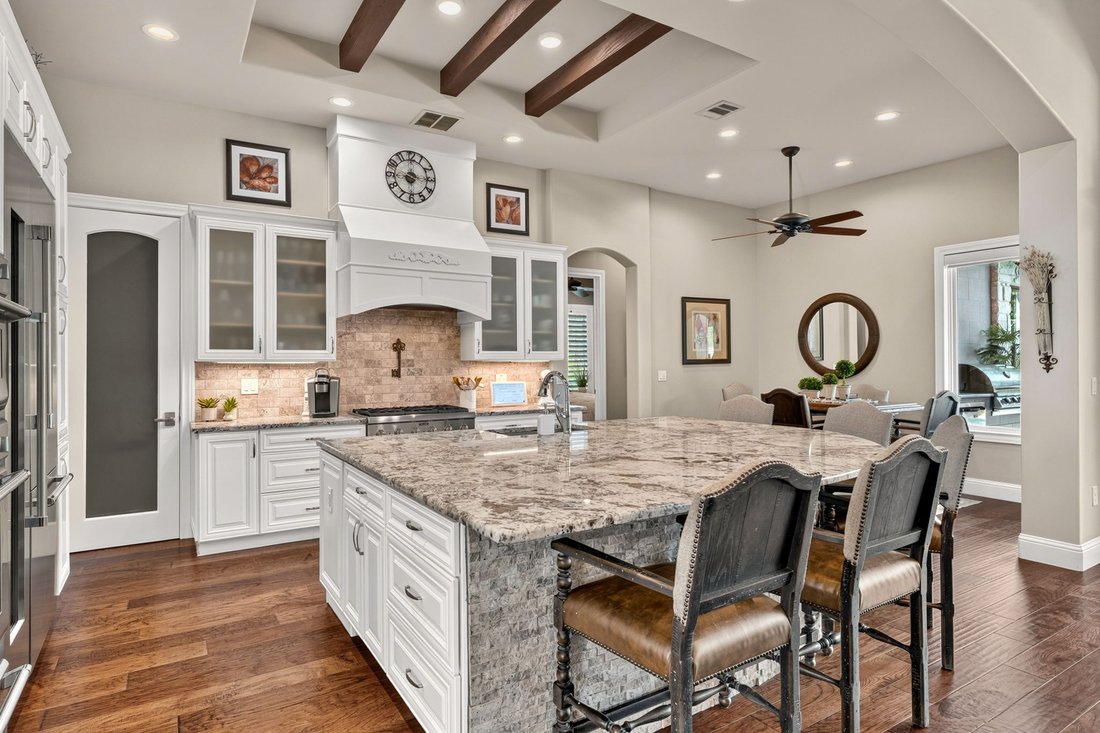 House in Bee Cave, Texas, United States 4 - 18395515